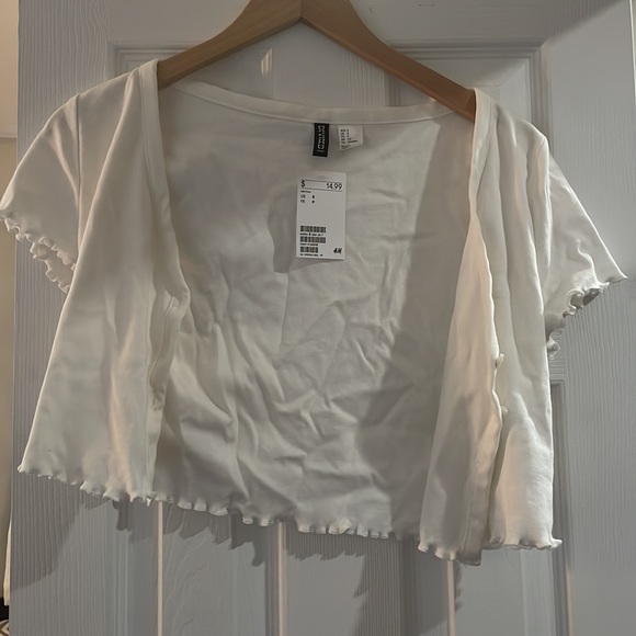 Button up crop tops - Picture 2 of 2